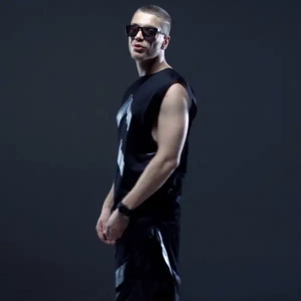 Rezultate imazhesh për seven saraqi