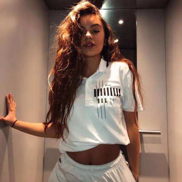 america h&m captain costume Valza Zhegrova Photos america h&m captain costume Valza Zhegrova Photos